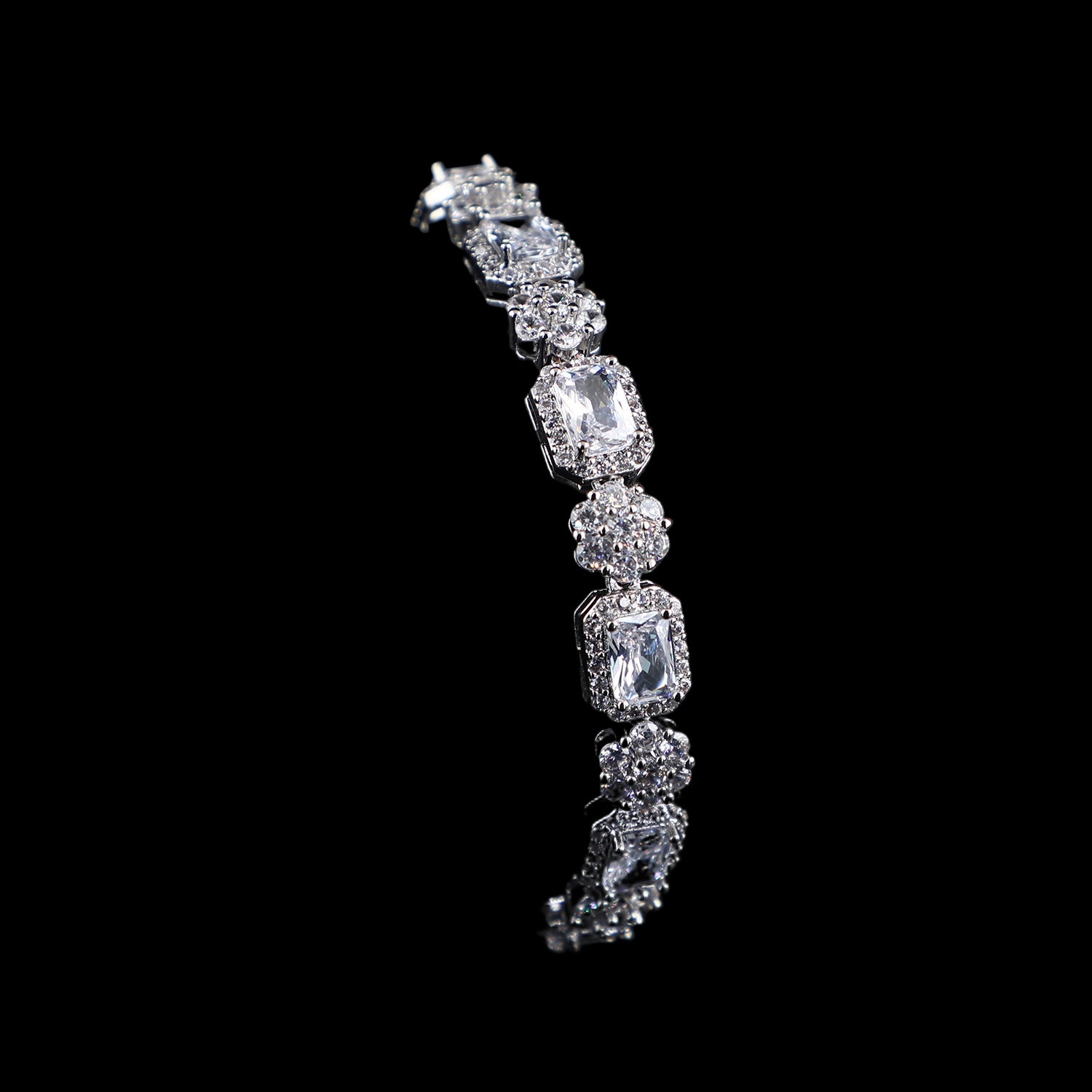 "MIRROR" | AAAA Zircon Bracelet